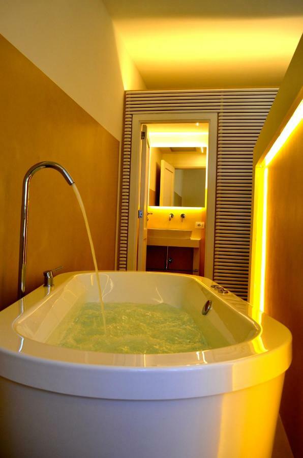 Luiselle Charming Accommodation Sorrento City Center Eksteriør bilde